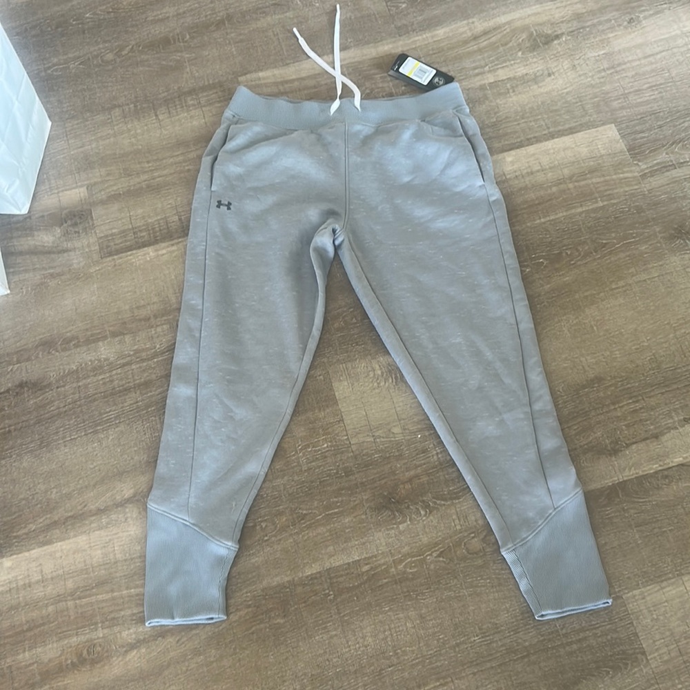 Women’s joggers